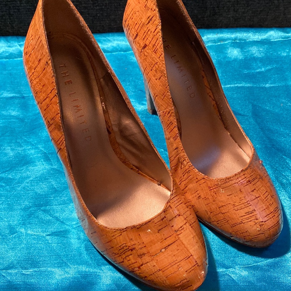 The Limited - Tan Cork Heels 6.5